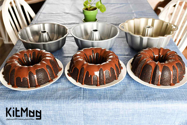 قالب کیک بانت با سه کیک شکلاتی 