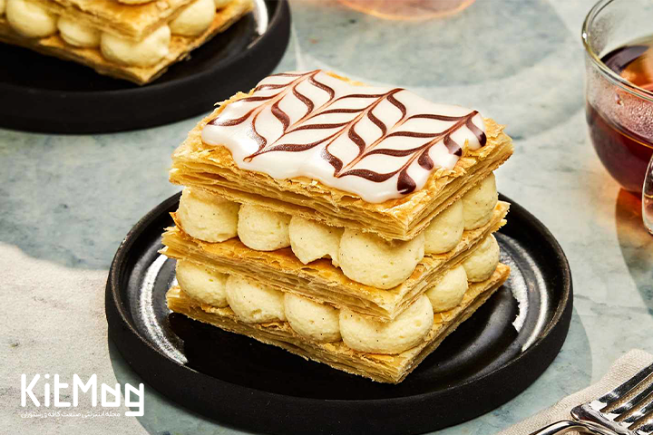 شیرینی به همراه چای