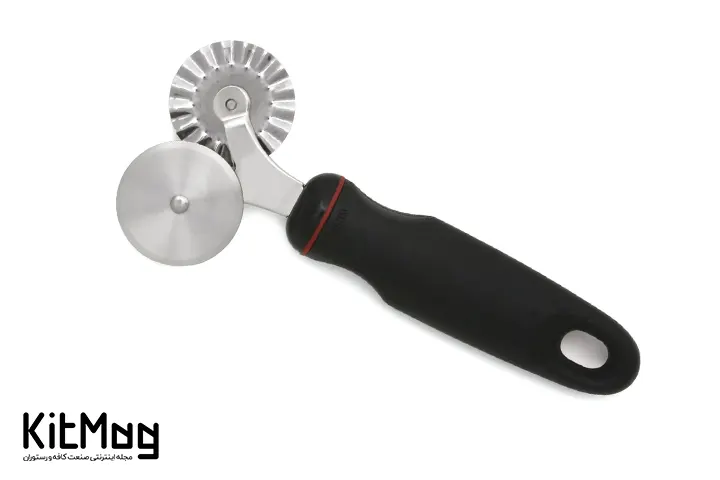 کاتر دوسر برای برش پاستا ها و لازانیا. کیت مگ.