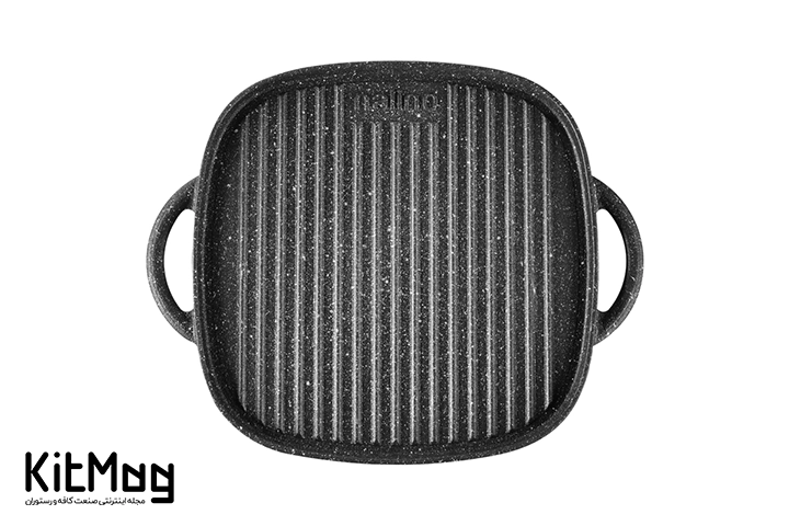 تابه چدنی برند نالینو Nalino که از نمای بالا عکس صنعتی از آن گرفته شده است و پس زمینه آن سفید می باشد