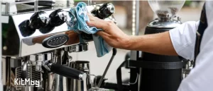 آموزش نگهداری و تمیز کردن دستگاه قهوه‌ساز