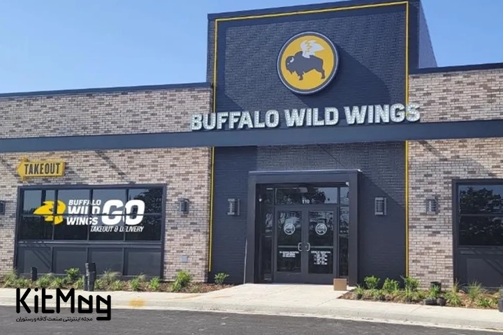 بوفالو وایلد وینگز (Buffalo Wild Wings)
این رستوران فرانچایز به صورت تخصصی استیک های تخصصی می فروشد و همچنین در کنار آن غذاهای دریایی سرو می کند
