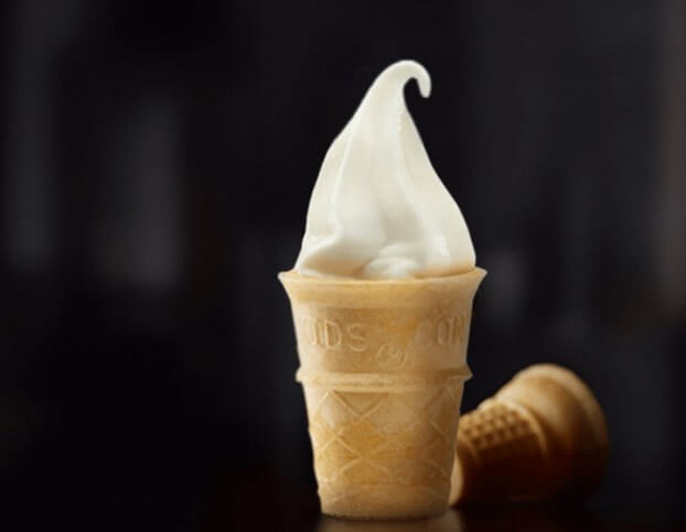 بستنی مک دونالد