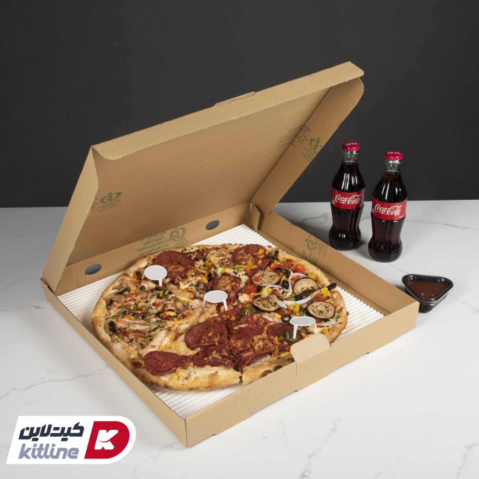 پیتزا چهار طعم در جعبه پیتزا ایفلوت چاپدار-01