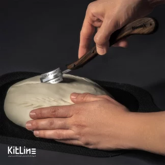 ایجاد طرح روی نان با دسته تیغ قلمی bread lame بلومکس (bloomx)